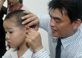 儿童助听器的好处
